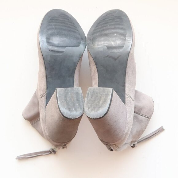Steve Madden Cynthia Grey Suede Leather Block Heel Ankle Boots / Booties Size 9 - Picture 7 of 15